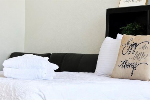 Condo in Ruskin, Florida, 1 bedroom № 2151843 - photo 7