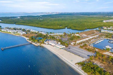 Condo in Ruskin, Florida, 1 bedroom № 2151843 - photo 19