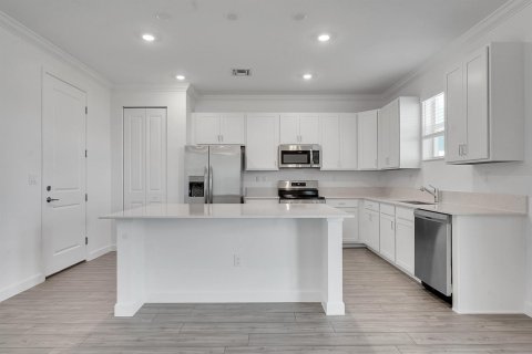 House in St. Lucie, Florida 4 bedrooms, 239.69 sq.m. № 2256407 - photo 6