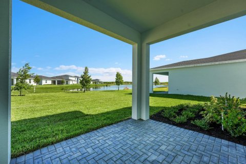 House in St. Lucie, Florida 4 bedrooms, 239.69 sq.m. № 2256407 - photo 23