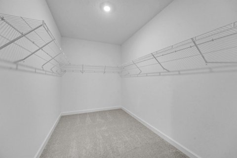 House in St. Lucie, Florida 4 bedrooms, 239.69 sq.m. № 2256407 - photo 14