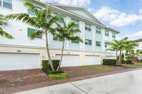Touwnhouse à louer à Palm Beach Gardens, Floride: 4 chambres, 209.22 m2 № 1224834 - photo 1