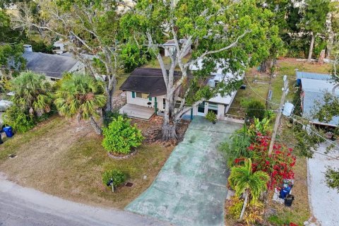 Villa ou maison à vendre à Sarasota, Floride: 3 chambres, 149.2 m2 № 2198944 - photo 3