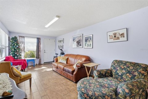 Villa ou maison à vendre à Sarasota, Floride: 3 chambres, 149.2 m2 № 2198944 - photo 10