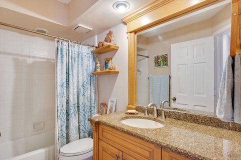 Villa ou maison à vendre à Bradenton, Floride: 5 chambres, 296.27 m2 № 2406574 - photo 24