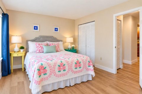 Villa ou maison à vendre à Bradenton, Floride: 5 chambres, 296.27 m2 № 2406574 - photo 22