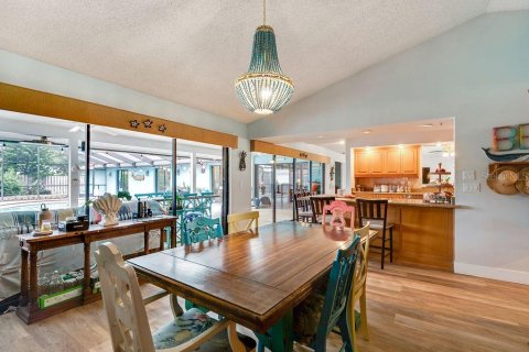 Villa ou maison à vendre à Bradenton, Floride: 5 chambres, 296.27 m2 № 2406574 - photo 17