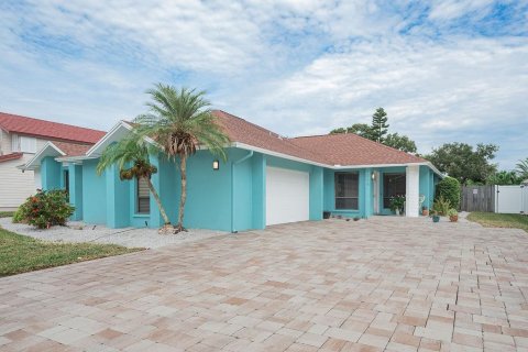 Villa ou maison à vendre à Bradenton, Floride: 5 chambres, 296.27 m2 № 2406574 - photo 5