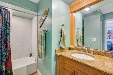 Villa ou maison à vendre à Bradenton, Floride: 5 chambres, 296.27 m2 № 2406574 - photo 21