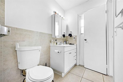 Villa ou maison à vendre à Sunrise, Floride: 3 chambres, 119.38 m2 № 1895880 - photo 27