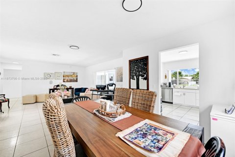 Casa en venta en Sunrise, Florida, 3 dormitorios, 119.38 m2 № 1895880 - foto 14