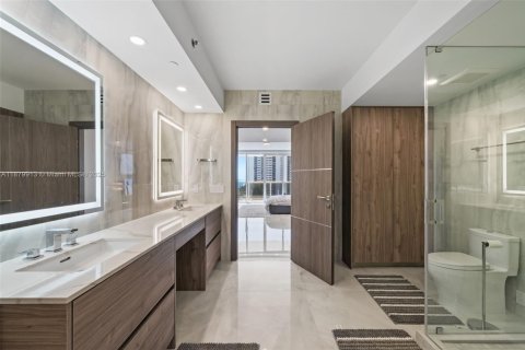 Снять в аренду кондоминиум в Халландейл-Бич, Флорида 2 спальни, 176.51м2, № 2035111 - фото 20