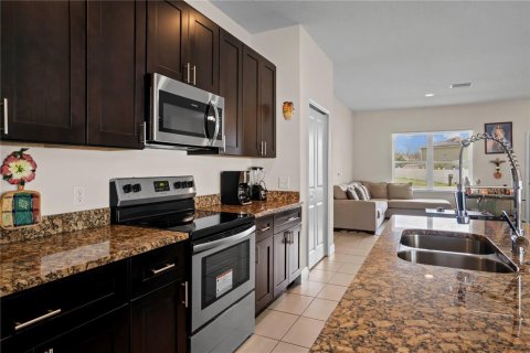 Casa en venta en Poinciana, Florida, 3 dormitorios, 145.3 m2 № 2199686 - foto 8