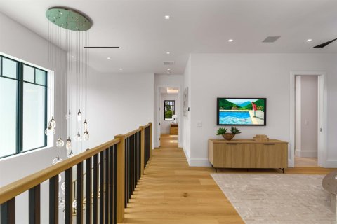 House in Delray Beach, Florida 4 bedrooms, 339.84 sq.m. № 2185338 - photo 17