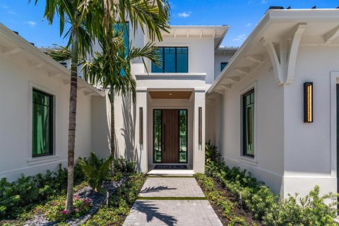 House in Delray Beach, Florida 4 bedrooms, 339.84 sq.m. № 2185338 - photo 3
