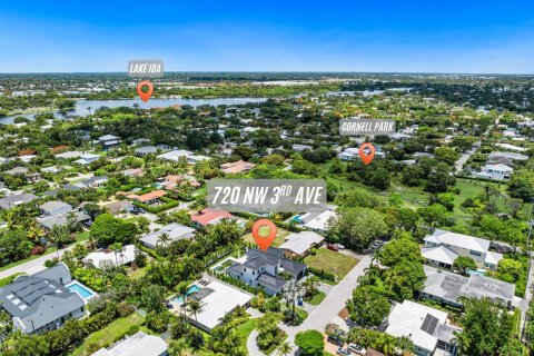 House in Delray Beach, Florida 4 bedrooms, 339.84 sq.m. № 2185338 - photo 26