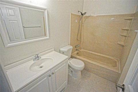 Copropriété à louer à Tampa, Floride: 2 chambres, 89.19 m2 № 2416238 - photo 12