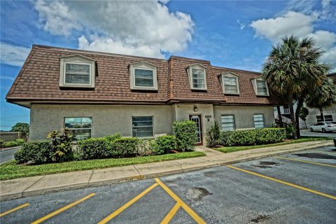 Condo à Tampa, Floride, 2 chambres  № 2416238