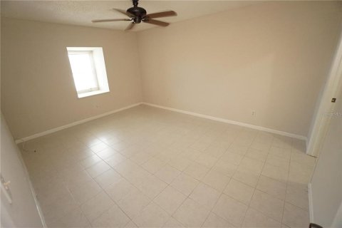 Copropriété à louer à Tampa, Floride: 2 chambres, 89.19 m2 № 2416238 - photo 9