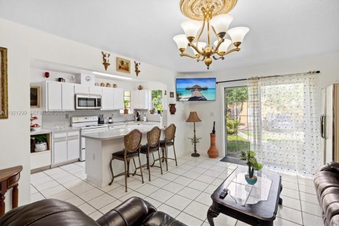 Villa ou maison à vendre à Homestead, Floride: 4 chambres, 186.73 m2 № 2059731 - photo 11