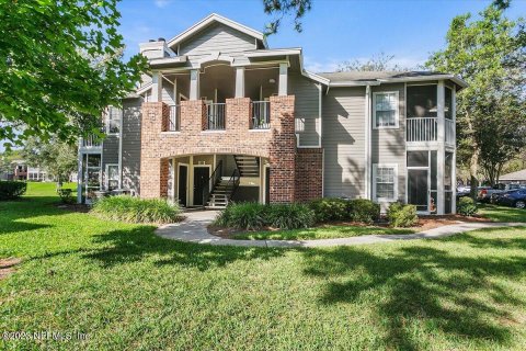 Copropriété à vendre à Jacksonville, Floride: 1 chambre, 72 m2 № 802175 - photo 1