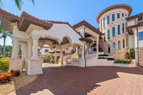 Villa ou maison à vendre à Belleair Beach, Floride: 10 chambres, 1818.84 m2 № 2101605 - photo 15