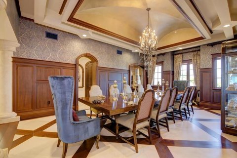 Villa ou maison à vendre à Belleair Beach, Floride: 10 chambres, 1818.84 m2 № 2101605 - photo 24