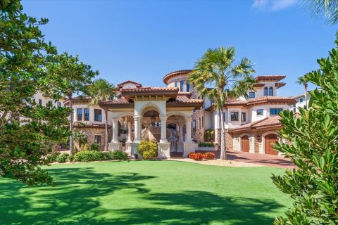 Villa ou maison à vendre à Belleair Beach, Floride: 10 chambres, 1818.84 m2 № 2101605 - photo 13