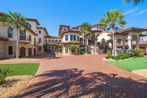 Villa ou maison à vendre à Belleair Beach, Floride: 10 chambres, 1818.84 m2 № 2101605 - photo 17
