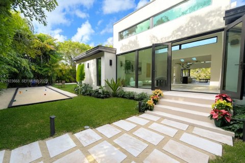Casa en venta en Miami, Florida, 3 dormitorios № 1986127 - foto 3