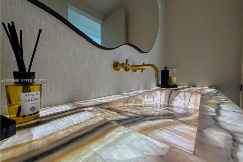 Casa en venta en Miami, Florida, 3 dormitorios № 1986127 - foto 22