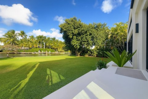 Casa en venta en Miami, Florida, 3 dormitorios № 1986127 - foto 8