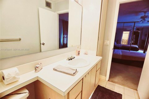 Touwnhouse à louer à West Palm Beach, Floride: 2 chambres, 125.42 m2 № 2044659 - photo 22