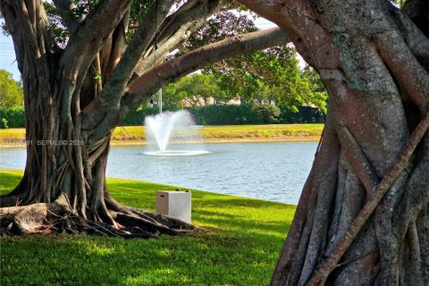 Touwnhouse à louer à West Palm Beach, Floride: 2 chambres, 125.42 m2 № 2044659 - photo 19