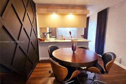 Touwnhouse à louer à West Palm Beach, Floride: 2 chambres, 125.42 m2 № 2044659 - photo 5