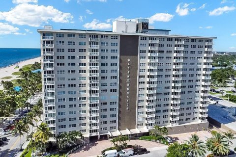 Condo in Pompano Beach, Florida, 2 bedrooms  № 2083865