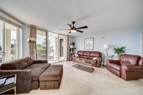 Condo in Fort Lauderdale, Florida, 2 bedrooms  № 2400599 - photo 11