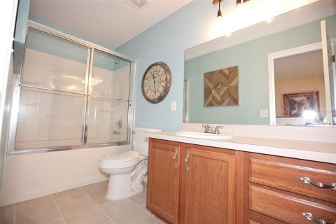 Casa en venta en Riverview, Florida, 5 dormitorios, 290.97 m2 № 1670799 - foto 19