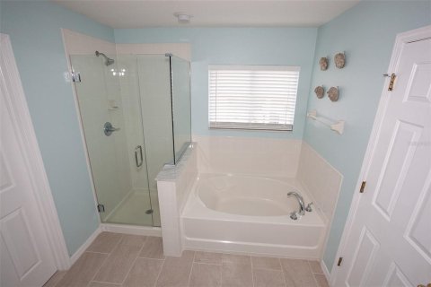 Casa en venta en Riverview, Florida, 5 dormitorios, 290.97 m2 № 1670799 - foto 13