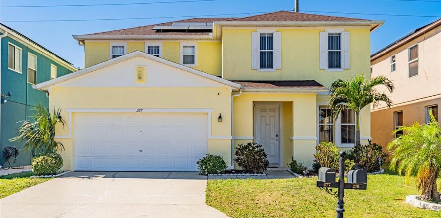 House in Davenport, Florida 4 bedrooms, 237.37 sq.m. № 1572084