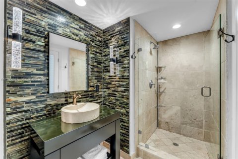 Condominio en venta en Fort Lauderdale, Florida, 2 dormitorios, 197.79 m2 № 2044654 - foto 24