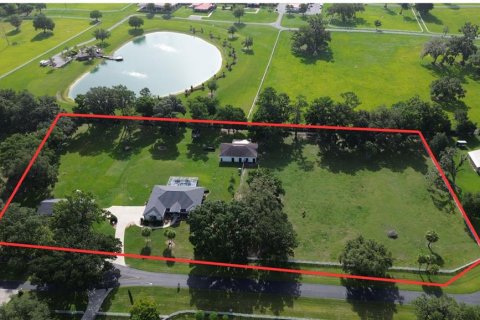 Casa en venta en Ocala, Florida, 7 dormitorios, 391.58 m2 № 1904006 - foto 5