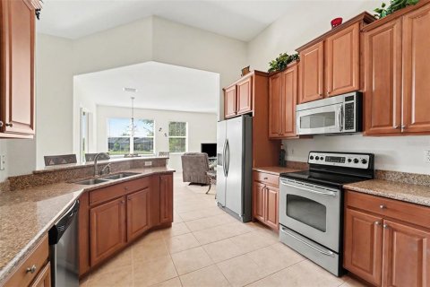 Villa ou maison à vendre à Holiday, Floride: 4 chambres, 245.08 m2 № 2091911 - photo 5