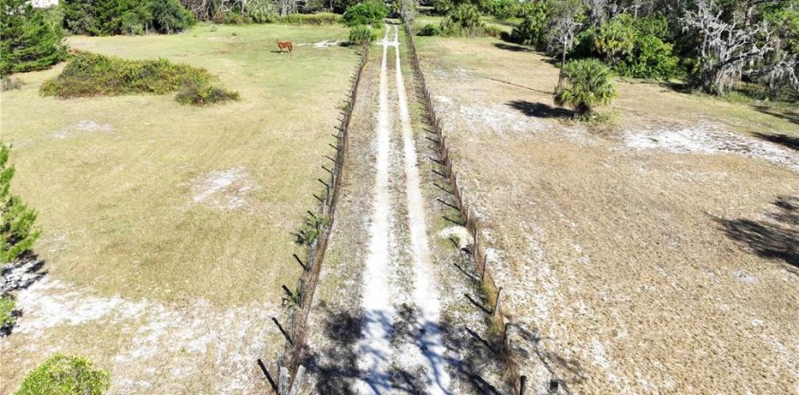 Land in Ruskin, Florida № 1722475