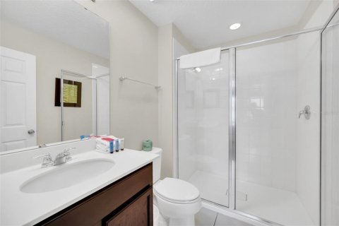 Adosado en venta en Kissimmee, Florida, 4 dormitorios, 194.17 m2 № 853004 - foto 24