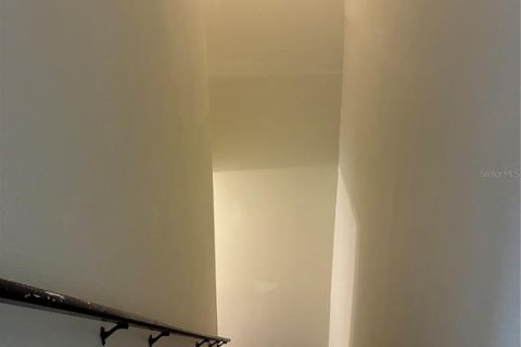 Touwnhouse à louer à Wesley Chapel, Floride: 3 chambres, 137.31 m2 № 2424271 - photo 18