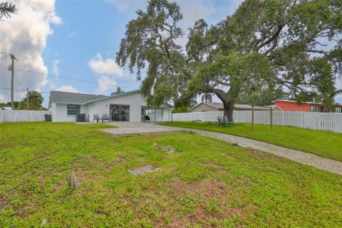 House in Apollo Beach, Florida 2 bedrooms, 120.4 sq.m. № 1918034 - photo 19
