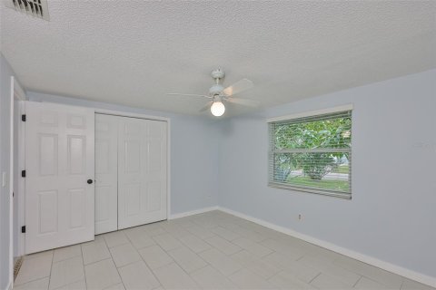 House in Apollo Beach, Florida 2 bedrooms, 120.4 sq.m. № 1918034 - photo 24