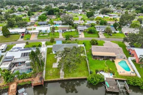 House in Apollo Beach, Florida 2 bedrooms, 120.4 sq.m. № 1918034 - photo 28
