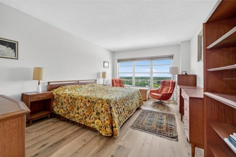 Condo in Coral Springs, Florida, 2 bedrooms  № 1828482 - photo 15